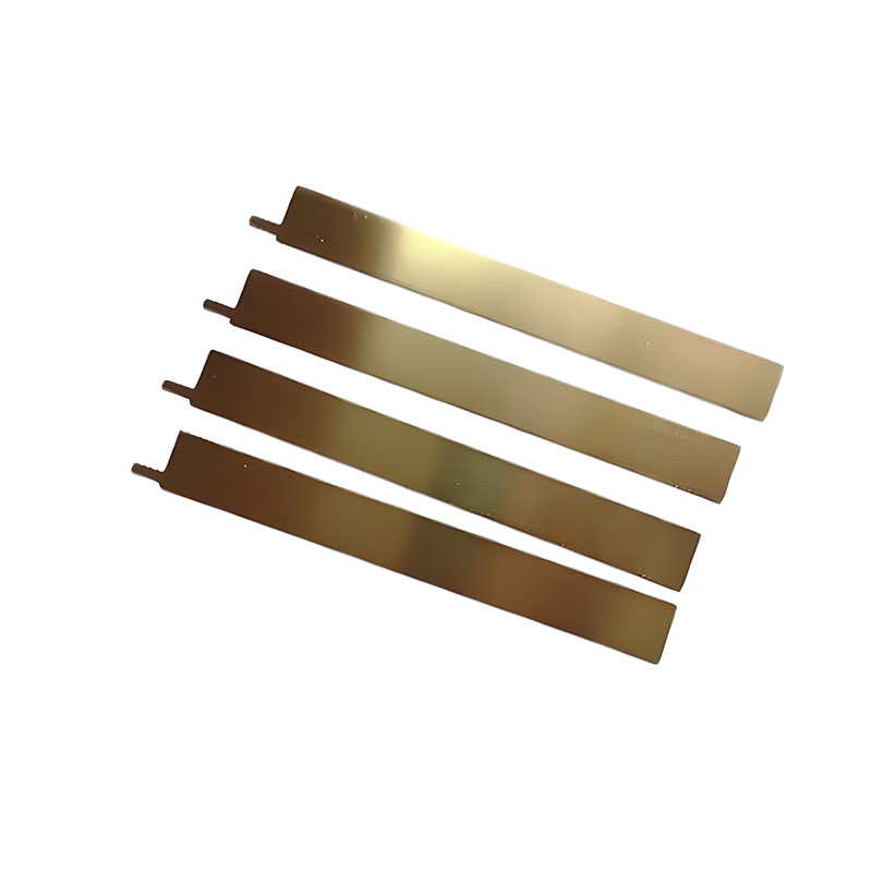 How do the conductivity and purity of copper electrode affect its performance?